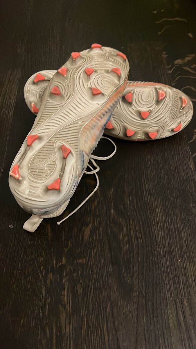 Puma Herrenschuhe: Fussball Schuhe 38 – Gebraucht aus zug von saliviolyn 1