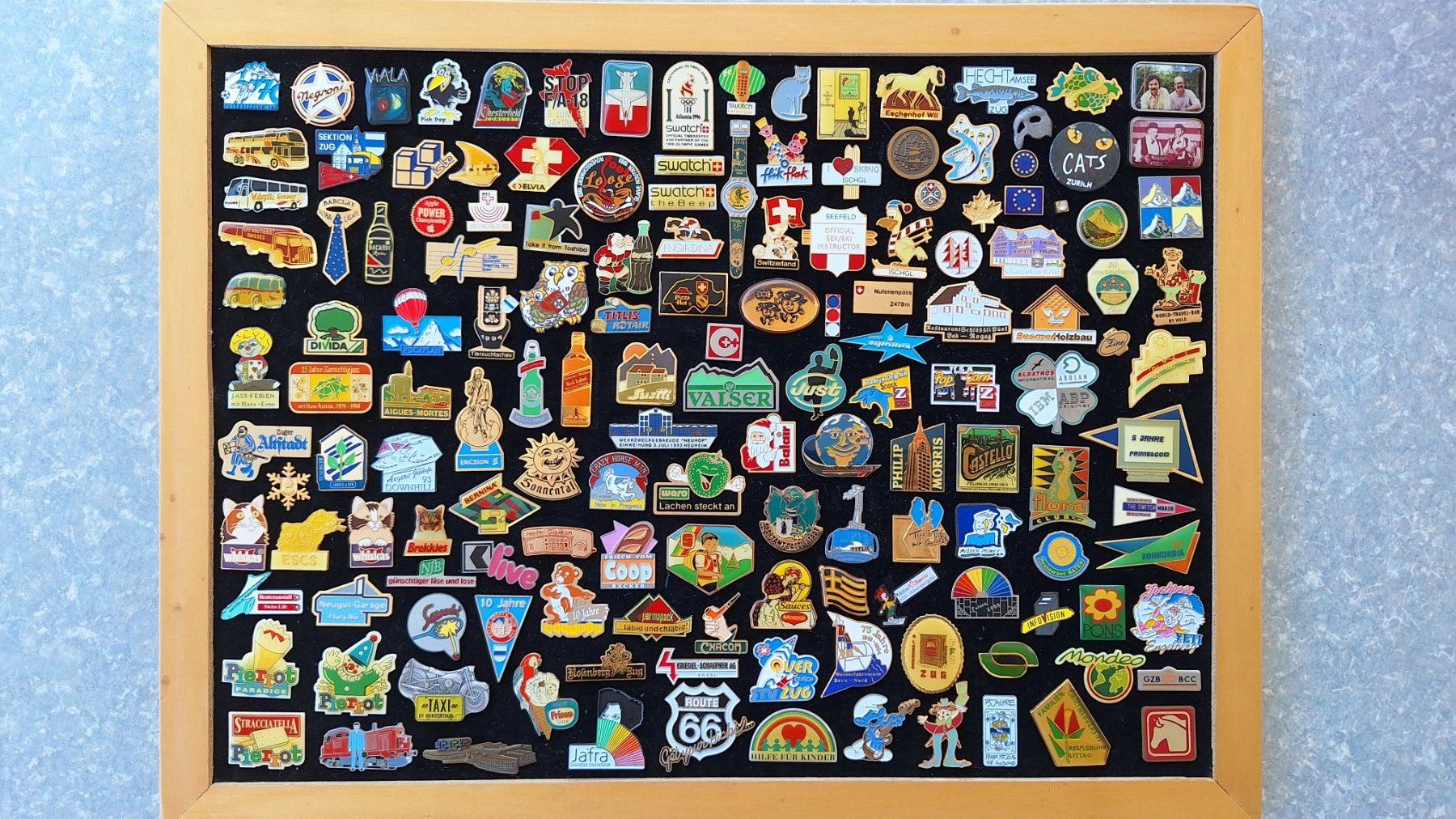 Placchette & Badge: pin – Usato da Zug venduto da Rsoak