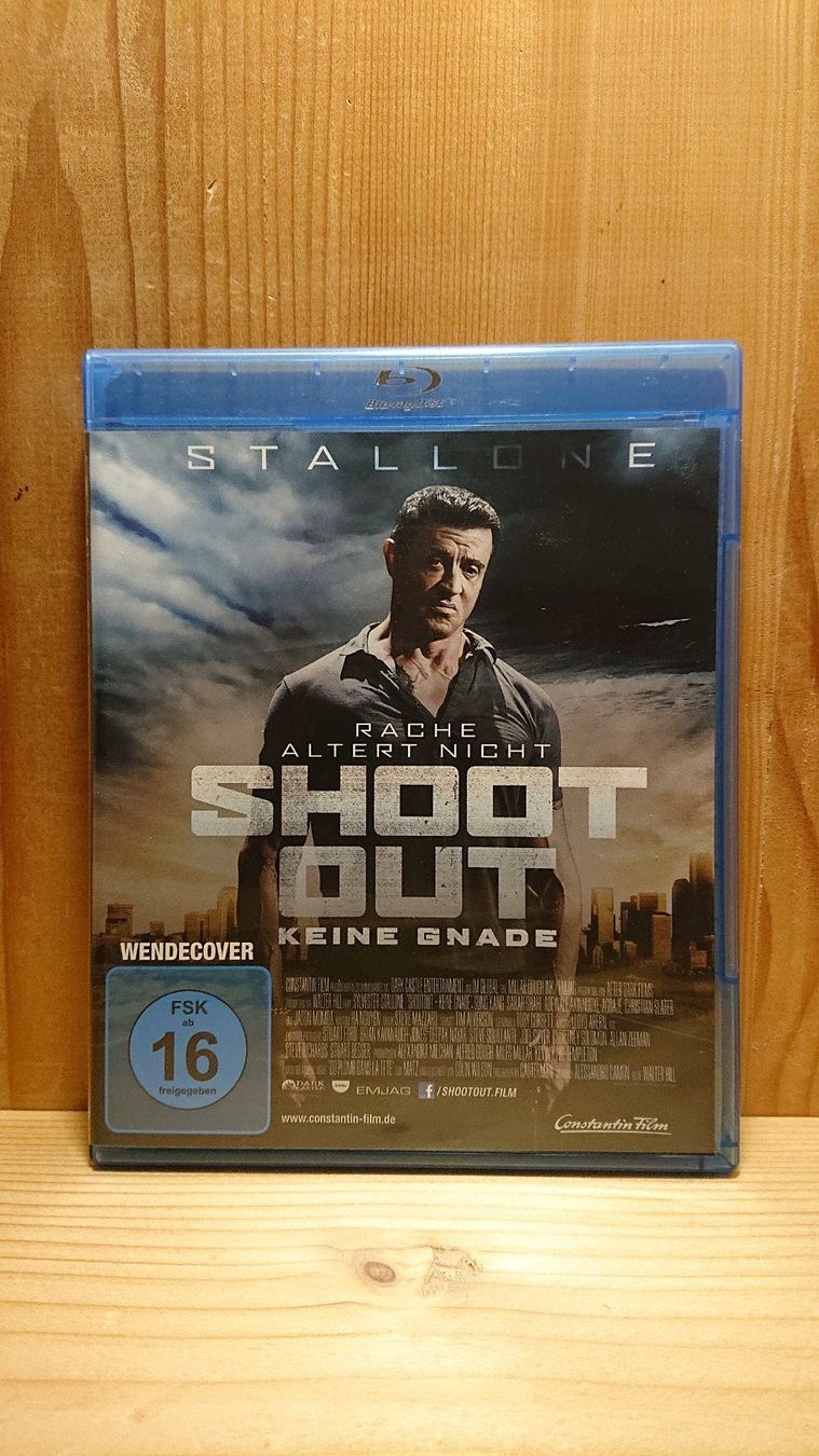 Tutti i DVDs: SHOOT OUT Blu-Ray mit Silvester Stallone – Usato da Wilderswil venduto da Exebub