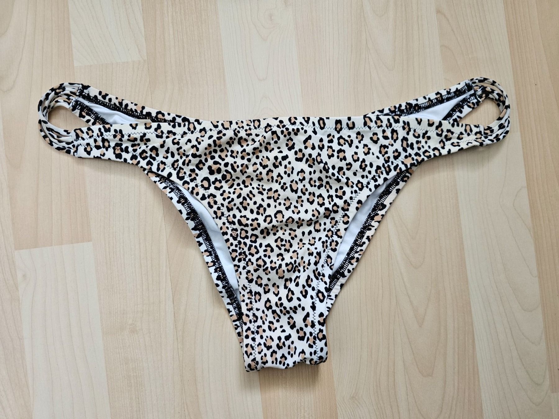 Victoria's Secret Costumi da bagno & Bikini: Victoria's Secret Bikini Gr 36C / L – Usato da Birr venduto da V-K 5