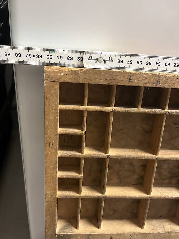 Articoli in legno: Antiker Setzkasten – Usato da Illnau venduto da Camponovos 2