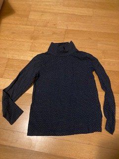 Pull à col roulé t.122/128