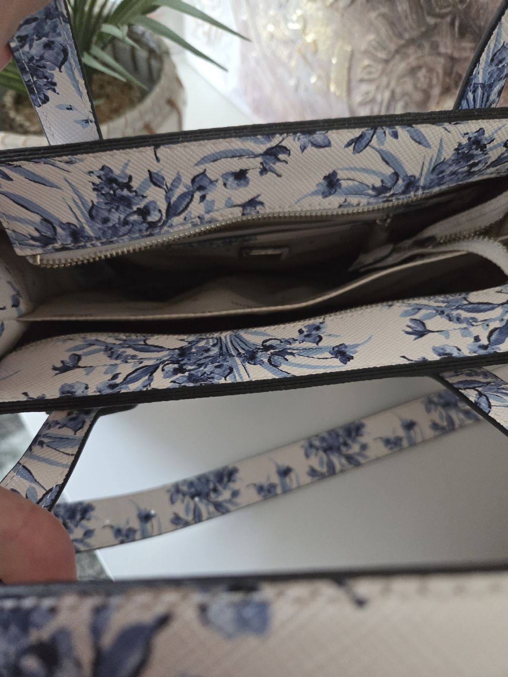 Guess Borse da donna: Guess Tote Bag Tasche neu – Nuovo (secondo la descrizione) da Arni AG venduto da Lori73 1