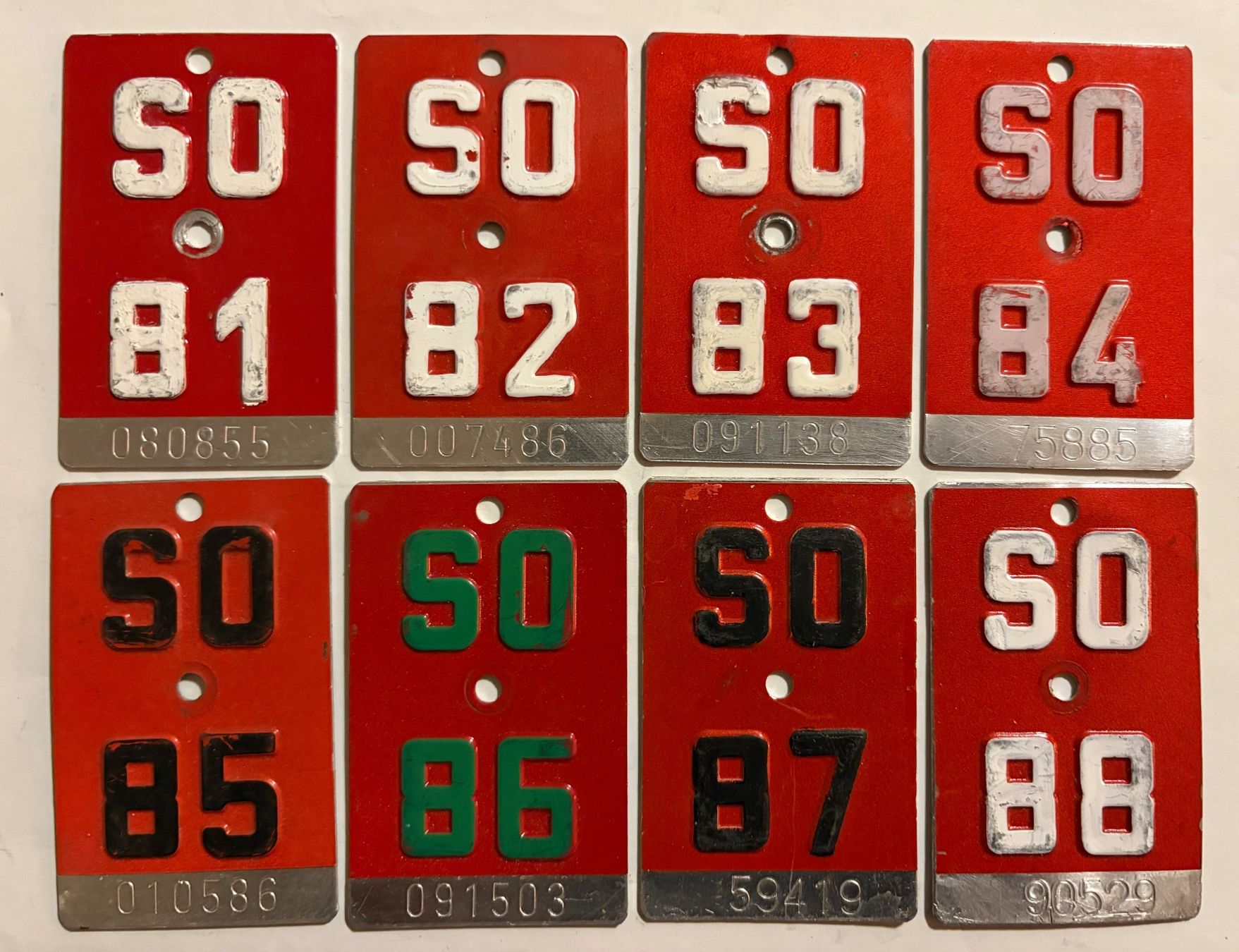 Schilder: Verschiedene Kantonen,Velonummer 1981-1988 – Gebraucht aus Zäziwil von Emlea 2