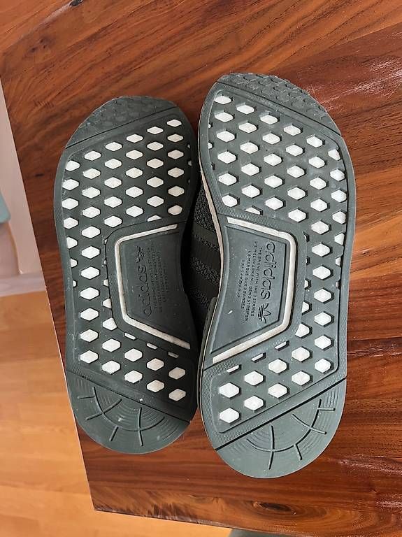 Scarpe da uomo: Adidas Schuhe – Usato da Glattpark(Opfikon) venduto da Joyce. 2
