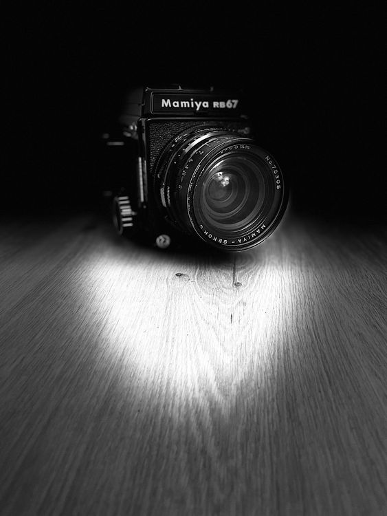Mittelformatkamera Mamiya RB 67 PRO SD (Gebraucht) in Henggart für
