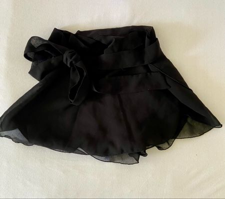 Eiskunstlauf/Tanz- schwarzer Chiffon Rock zum Binden