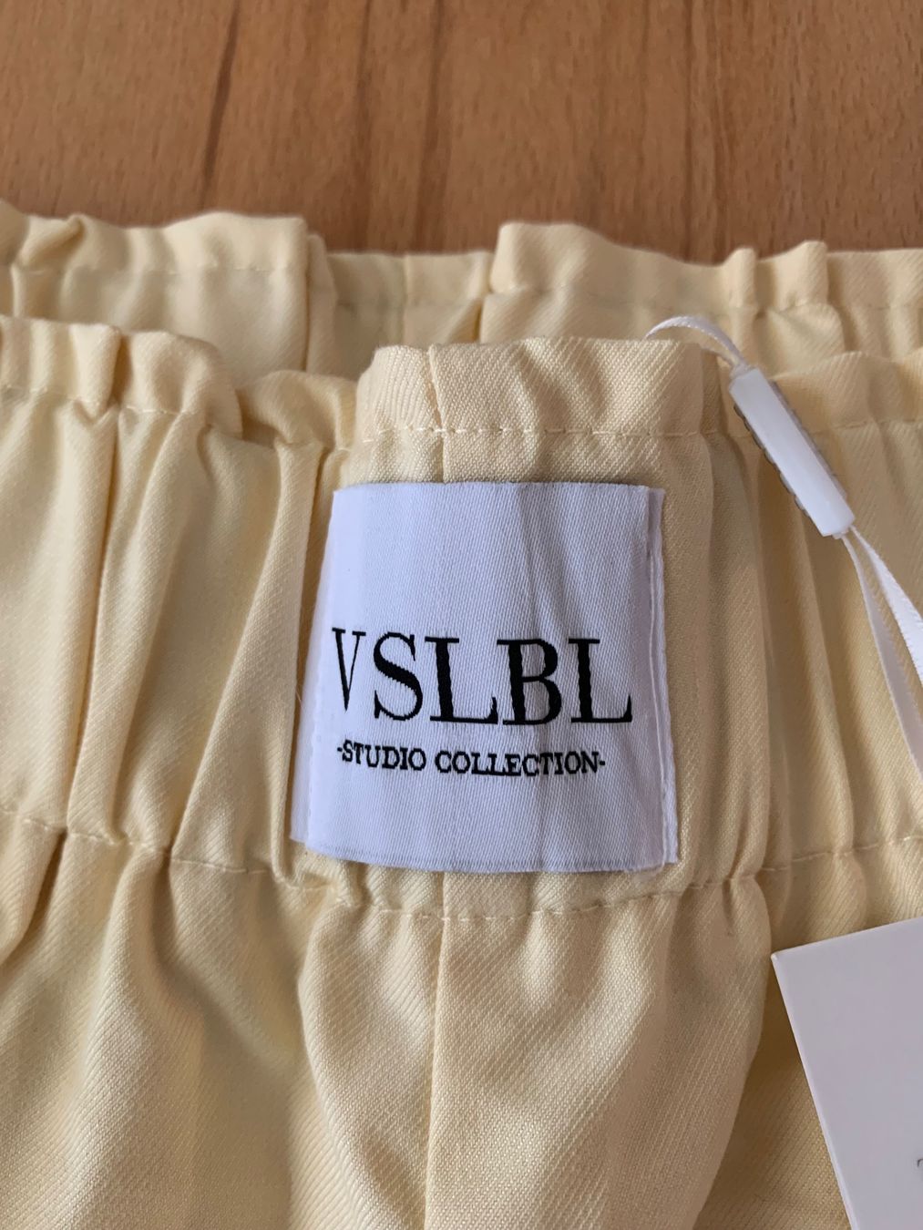 Pantalons: Stoffhose von VSLBL – Neuf (Voir description) à Enggistein par THE-IGOR 1
