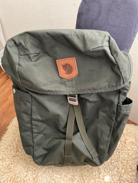 backpack hiking waterproof Alpenglow Adventures - Waterproof vs. Water-Resistant Backpacks: What You  Really Need for Your Adventures