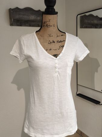 Chris Line Weiss T-Shirt V-Ausschnitt Grösse M Sommerliches 
