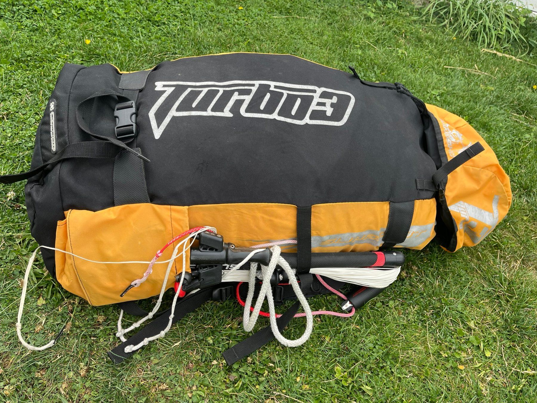 Slingshot Aquilone: Kite Slingshot Turbo 3 11m – Usato da Uetendorf venduto da Kingtom 3