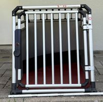 SWISSPET Autohundebox Eagle L, 93.5x68x68.6 cm, abwaschbar