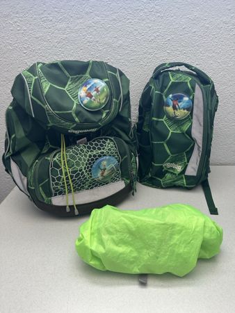 Ergobag Rucksack Set grün mit Regenschutz guter Zustand