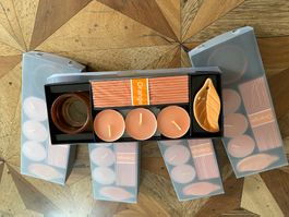 5 x Duft-Set: Kerzen, Räucherstäbchen, Halter