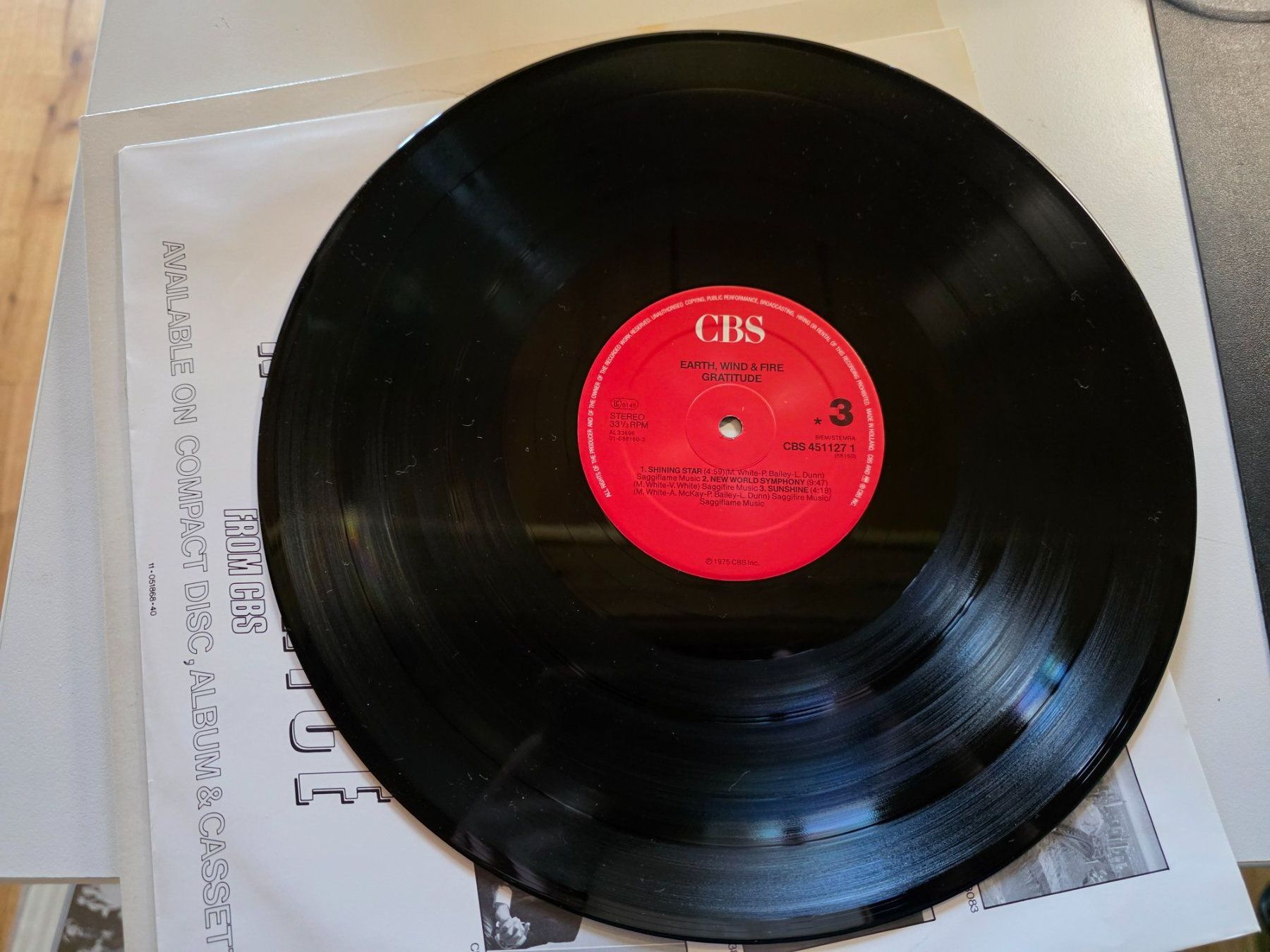 Dischi in vinile: Doppel Vinyl LP: Earth Wind & Fire - Gratitude 1975 - – Usato da Walterswil BE venduto da Lonitti 2