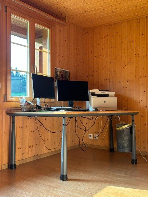 Lista Scrivanie: Lista Schreibtisch gebogen – Usato da Fankhaus (Trub) venduto da nic_7fjj