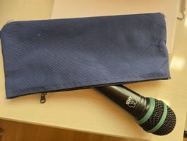 MIKROFON AKG
