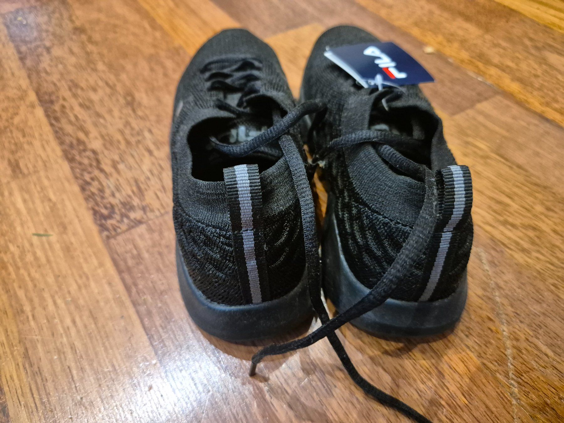 Fila Scarpe per ragazzi: FILA SCHUHE GRÖSSE 36 – Nuovo (secondo la descrizione) da Adliswil venduto da Thomas 3