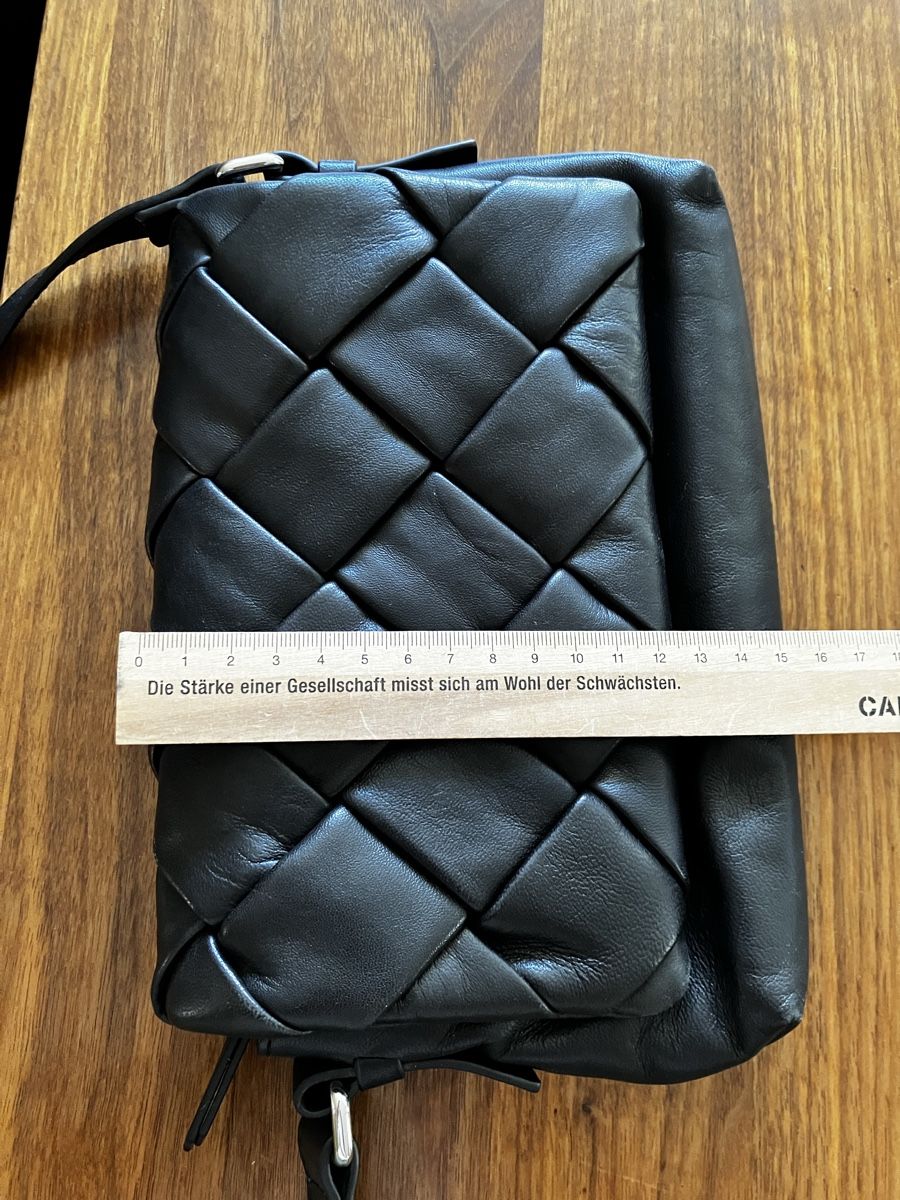 Other Stories Borse da donna: Echtleder Tasche Crossbody other stories Neuwertig – Nuovo (secondo la descrizione) da Herzogenbuchsee venduto da stellafarella 4
