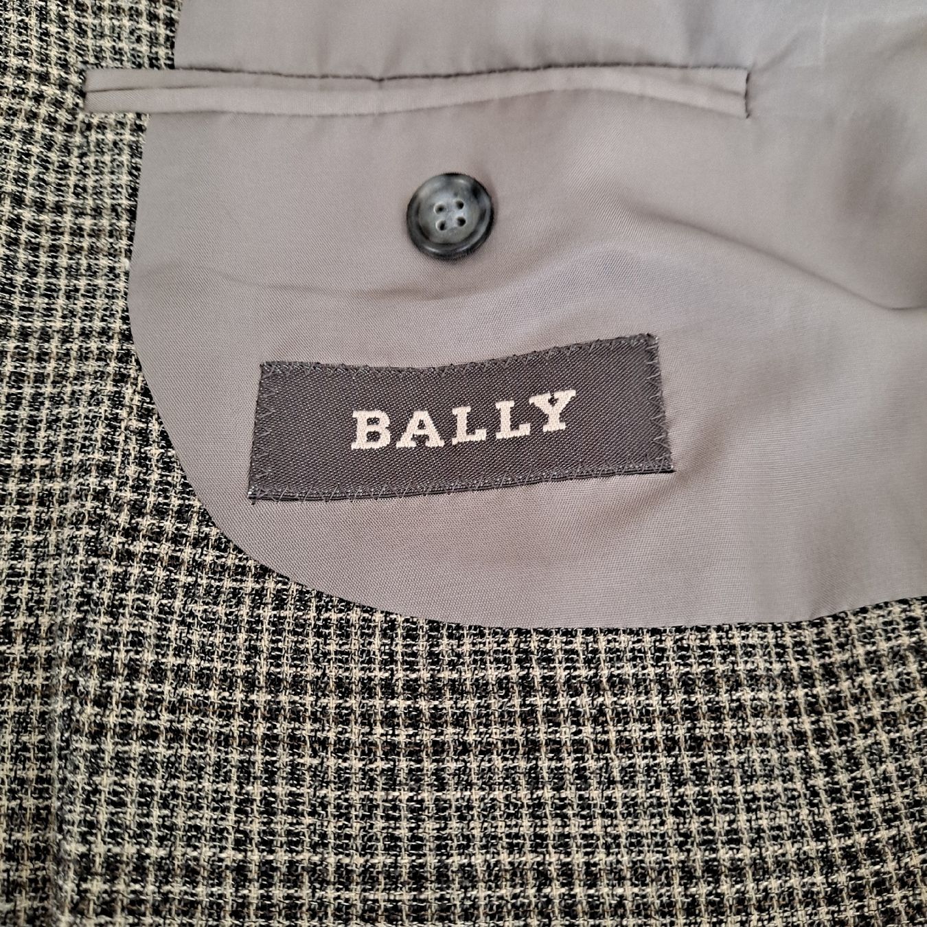 Bally Jacken: Bally Blazer Sakko Gr. 54, Schurwolle  – Gebraucht aus Liestal von Mas-Y-Mas 2