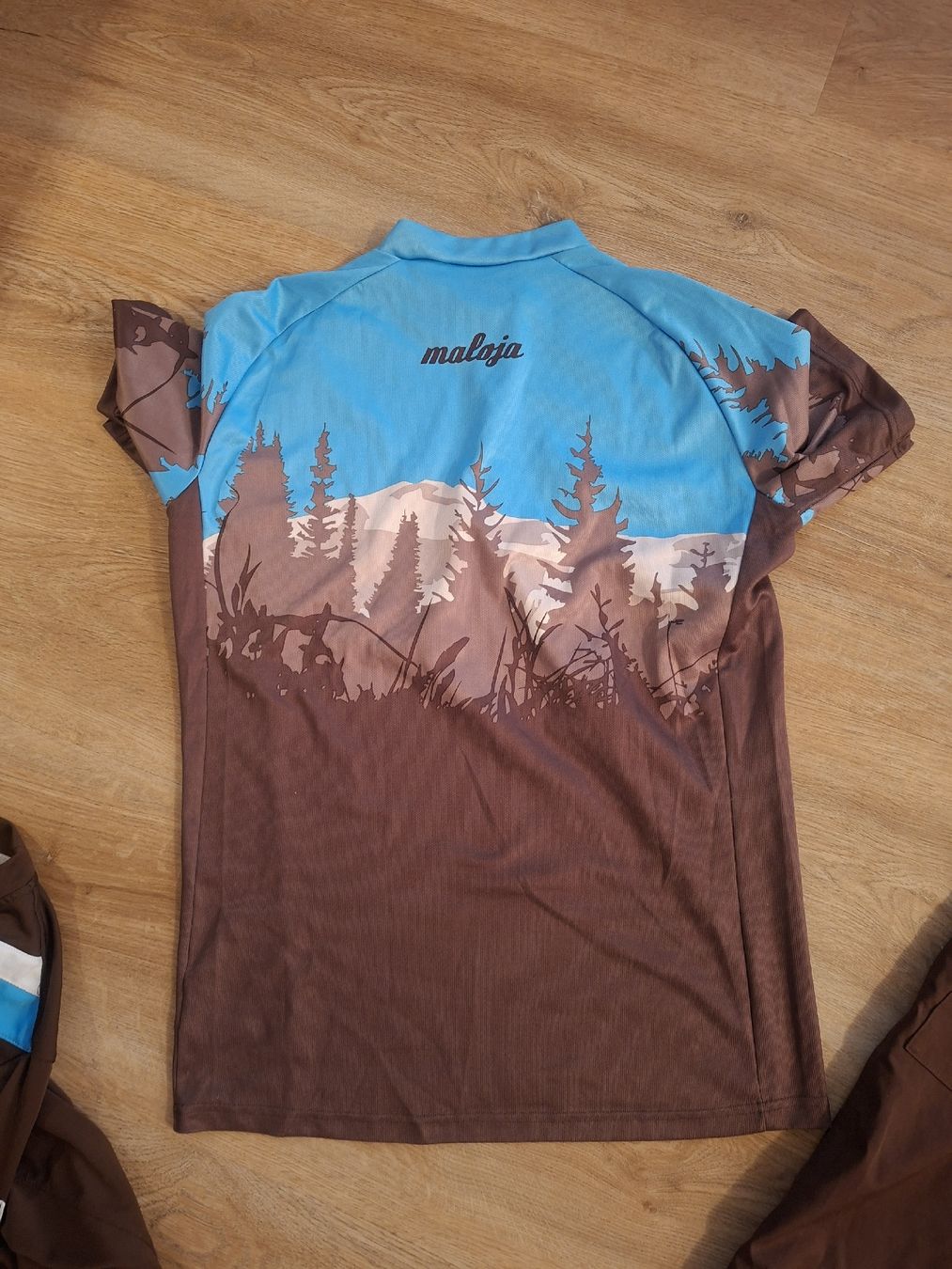 Maloja Lotti di vestiti: Maloja 3-teiliges MTB / Wander Set – Usato da Visperterminen venduto da C5267 2