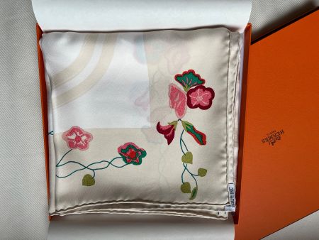 Orig. Hermes Carré Seidenfoulard Neuw. Brides Fleuriers