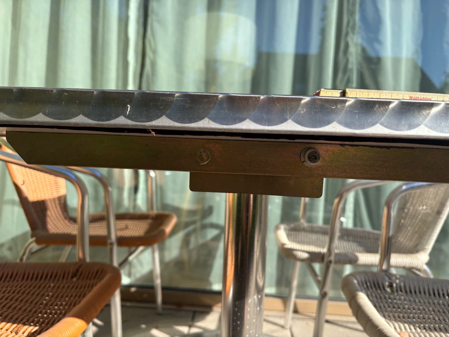 Set di tavolo e panche: Gartentisch inkl. Stühle – Usato da Jonen venduto da MichaelM2015 2