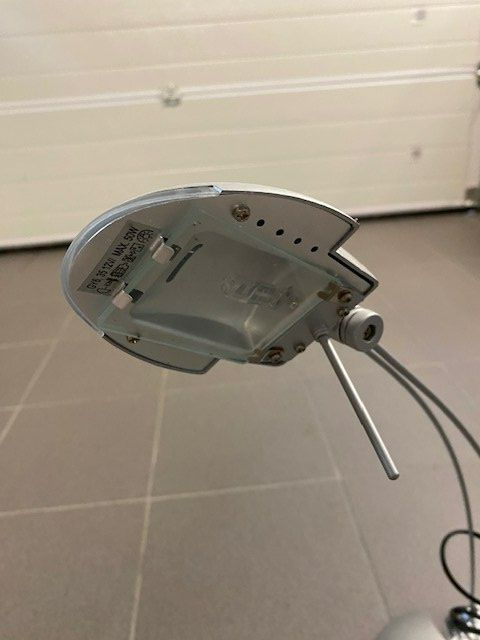 Lampen: Tischlampe – Gebraucht aus Meggen von MMM6045 1