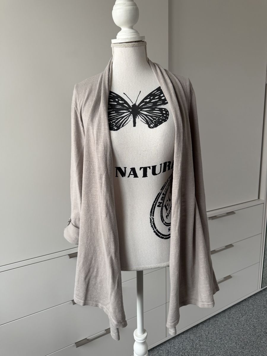 Jacken: Feinstrick-Cardigan in Beige Einheitsgrösse – Gebraucht aus Wilen b. Wil von Huibuh 3