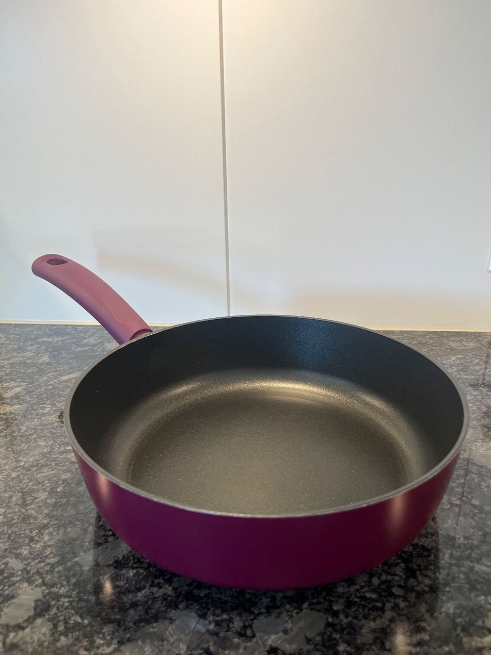Migros Pfannen: Neu! Bratpfanne Migros Basic / 24.5cm – Neu (gemäss Beschreibung) aus Kirchberg SG von EINZIG_artig
