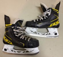 CCM Super Tacks 9380 Eishockeyschlittschuhe SpeedBlade XS