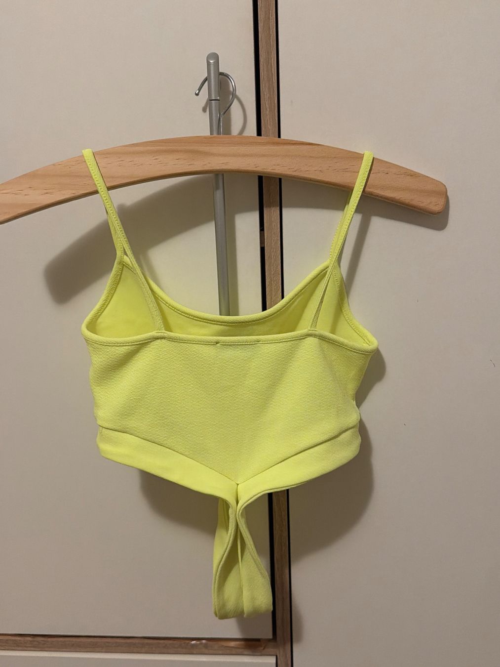Tally Weijl Tops: Croptop für Mädchen XS – Gebraucht aus Dällikon von YOTECH 1