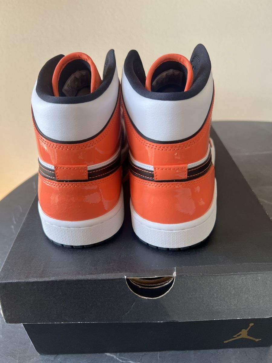 Jordan Scarpe da uomo: Air Jordan 1 MID SE – Nuovo e nell'imballaggio originale da Epalinges venduto da pau_78d8 3