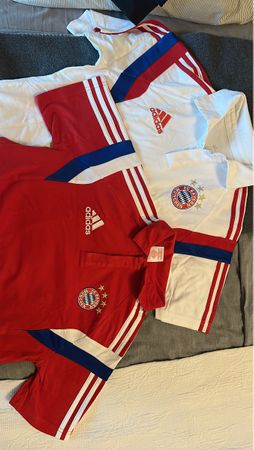 Adidas FC Bayern München  Polo Shirts, Grösse M, Top Zustand