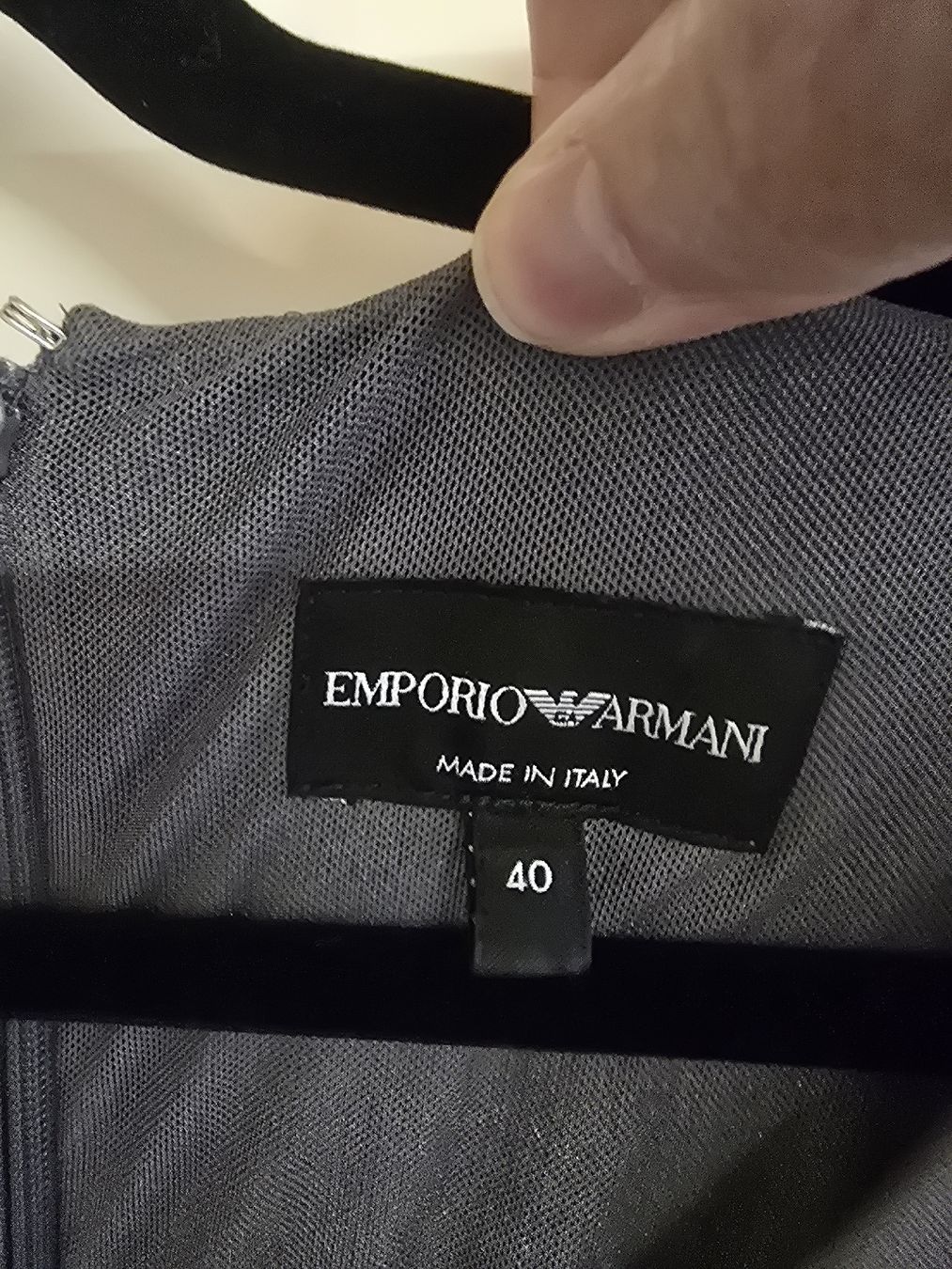 Armani Vestiti: schlichtes Kleid Armani – Nuovo (secondo la descrizione) da Brugg AG venduto da linetta9 1