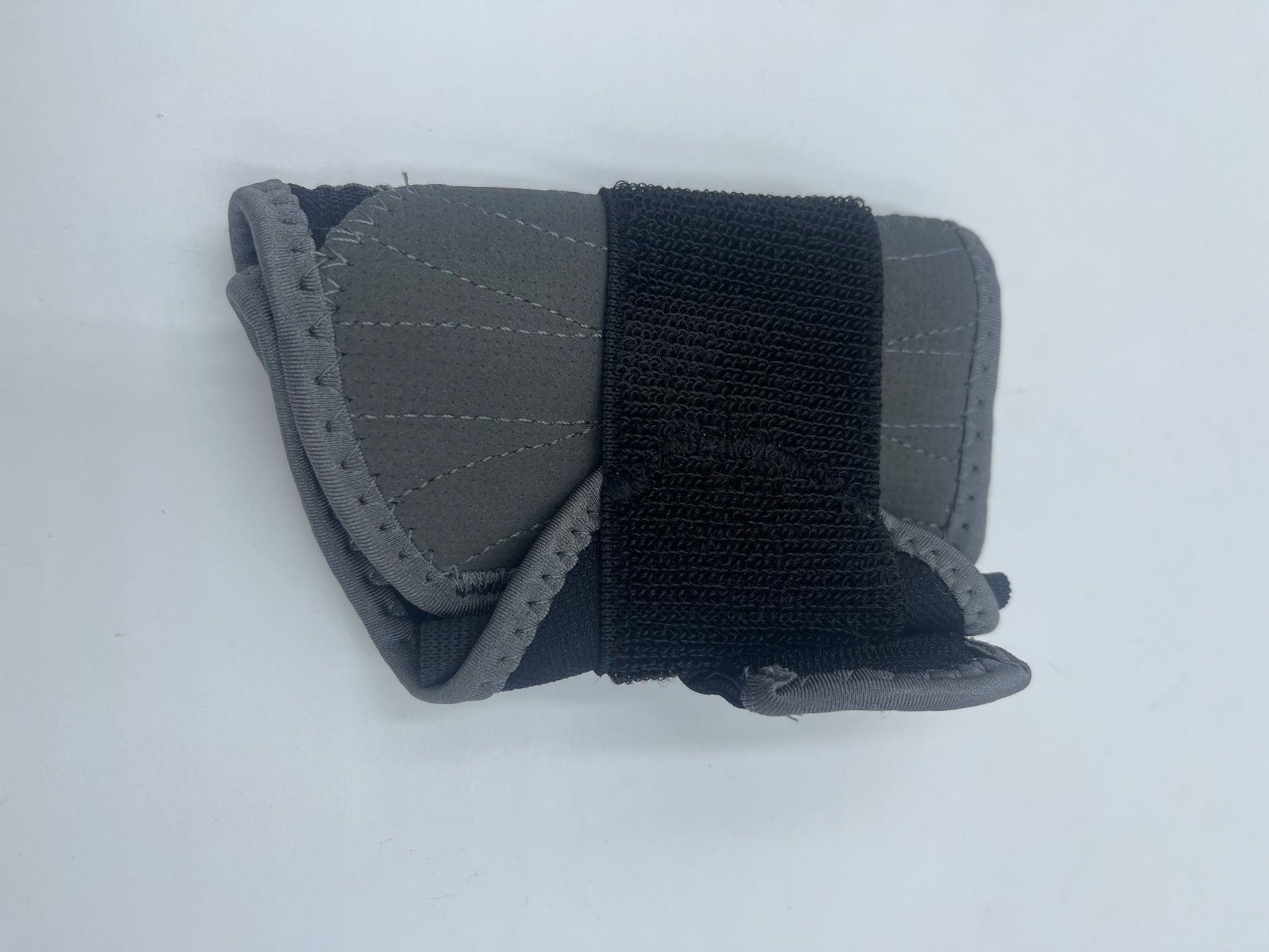 Schutz & Schoner: Müller Wrist Brace Hg 80 – Neu und originalverpackt aus Spreitenbach von Opfikoner1 5
