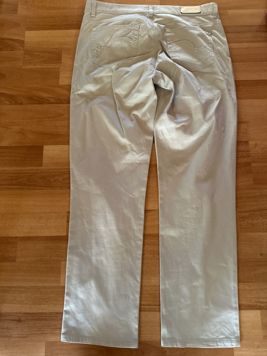Angels Pantaloni: Angel Hose einfache Bundweite 44cm  – Usato da Wald AR venduto da sar_x867 1