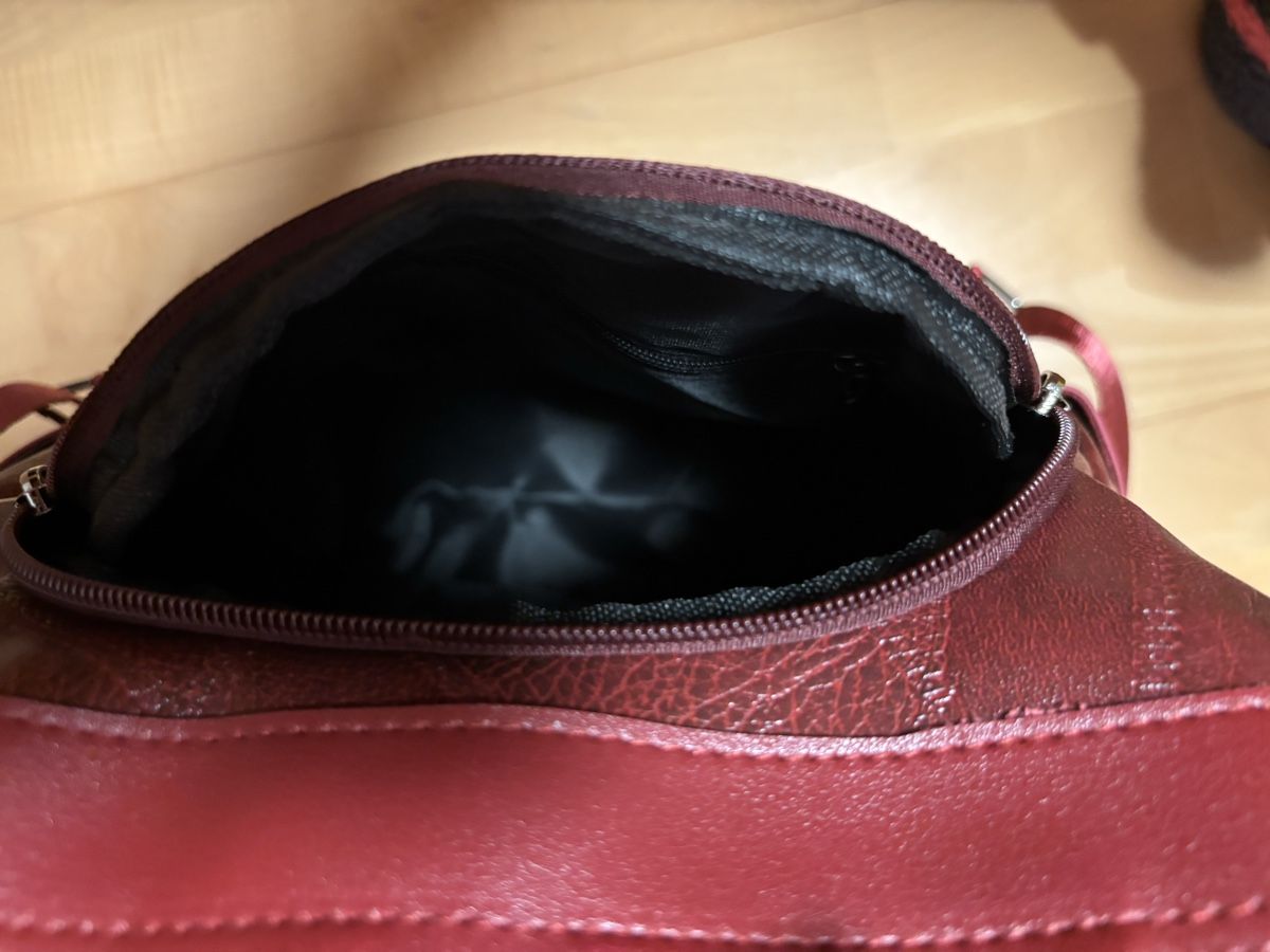 Zaini: Neuer Rucksack 🎒 – Nuovo e nell'imballaggio originale da Kesswil venduto da Branca-01 3