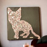 Katze auf schwarzem Schiefer Handgefertigtes Mosaik Bild