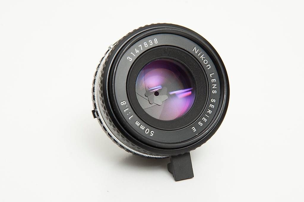Nikon Obiettivi: Nikon Lens Séries E 50mm 1:1.8 Ais – Usato da Lausanne venduto da Phlox02 1