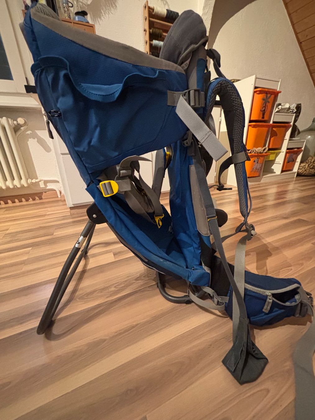 Deuter Porte-bébés ventraux & dorsaux: Deuter Tragrucksack – D'occasion à Hombrechtikon par chance92 3