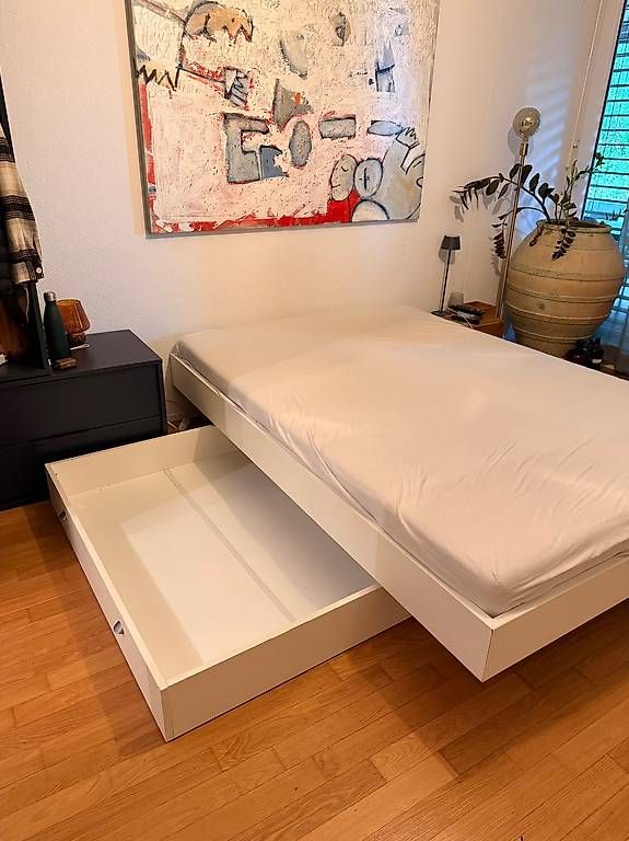 Ikea Letti: IKEA schwebendes Bett 140x200 – Usato da Anglikon venduto da _stxphxnixbxll 1