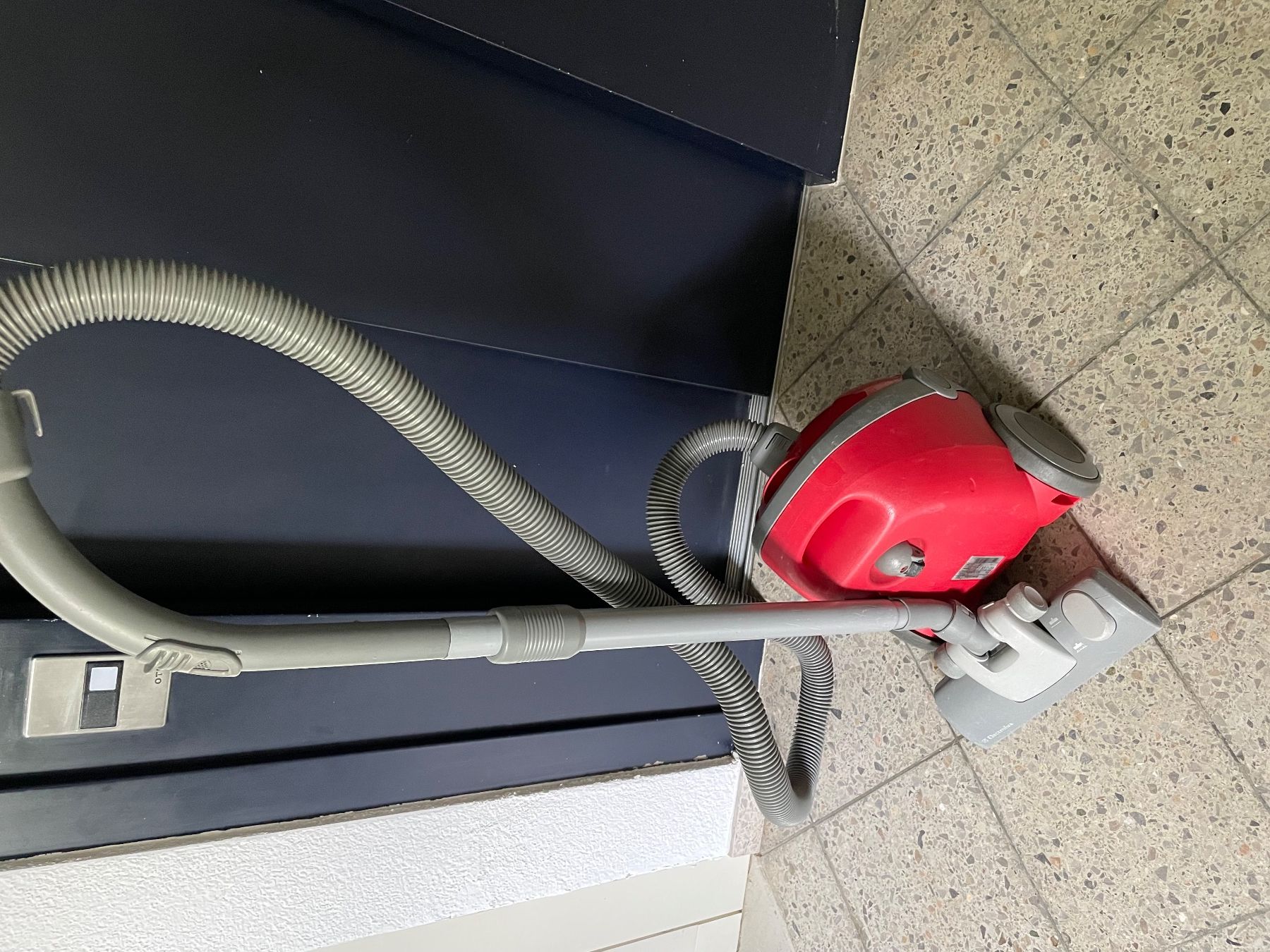 Electrolux Aspirapolveri & Accessori: Electrolux Ultra silencer Staubsauger – Usato da Hagendorn venduto da Blaf 1