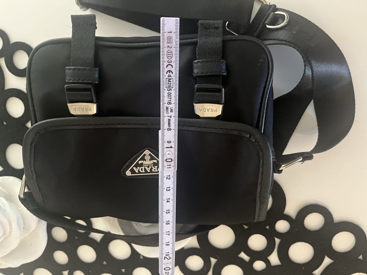 Prada Borse: Prada Tasche  – Usato da Brugg AG venduto da Ljubinka0410 3