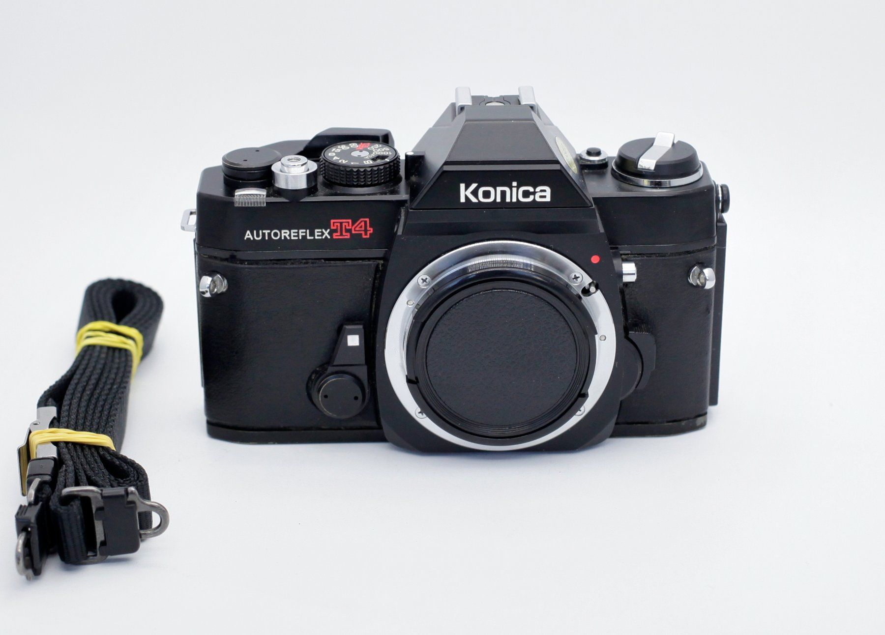 Konica Fotocamera: Konica Autoreflex T4 Body ab Service – Usato da Birsfelden venduto da Foti-Virus