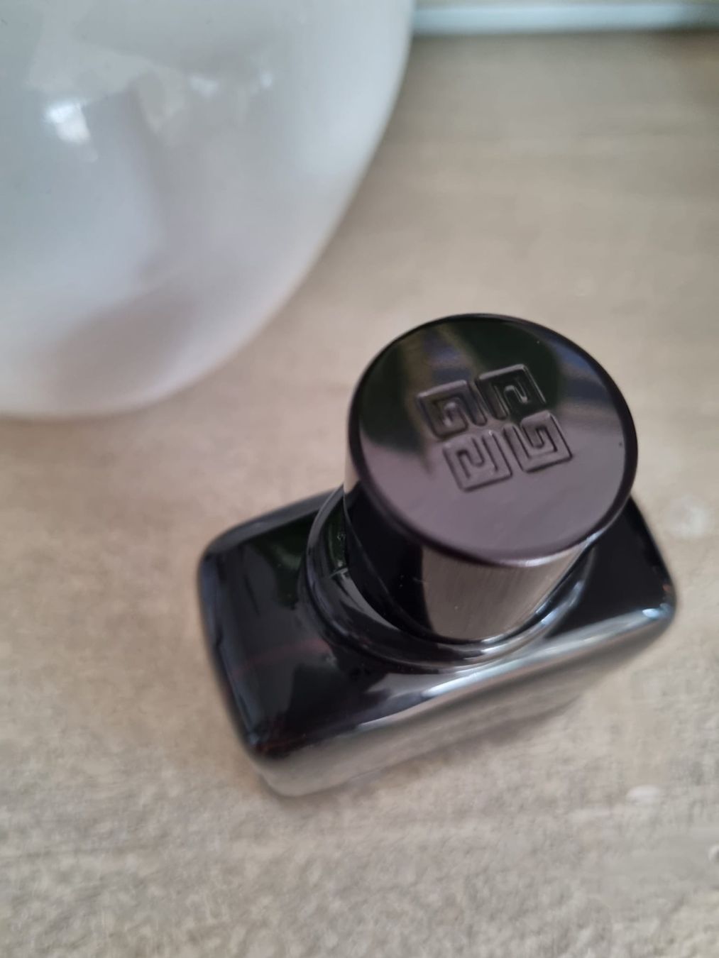 Givenchy Profumi & Eau de Toilette: Eau de Toilette Intense Givenchy Gentleman 100ml – Nuovo (secondo la descrizione) da Niederglatt ZH venduto da Julia_4 3