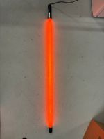 3x LED-Lichtstab / Leuchtstoffröhre – Orange, Rot & Blau