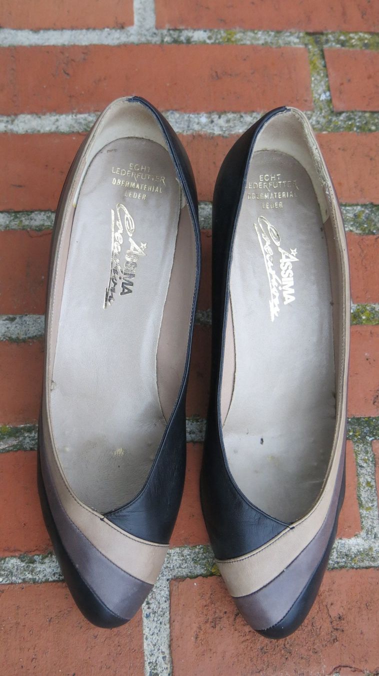 Scarpe da donna: Elegante Leder Pumps, schwarz-grau-beige, Gr.39 – Usato da Zollikofen venduto da MiMo2022 2