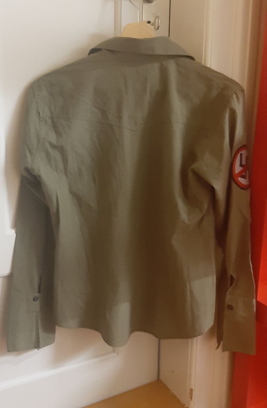 Camicie: ANTI NAZI Patch – Nuovo (secondo la descrizione) da Zürich venduto da Venecia25 3
