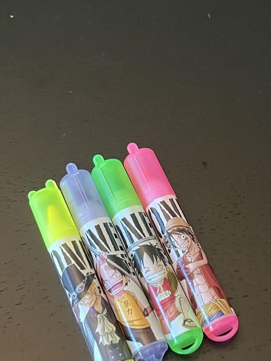 Penna & Evidenziatori: One Piece Textmarker Set, 4 Stück, Neu & Original! – Usato da Baden venduto da Ana_gruenenfelder